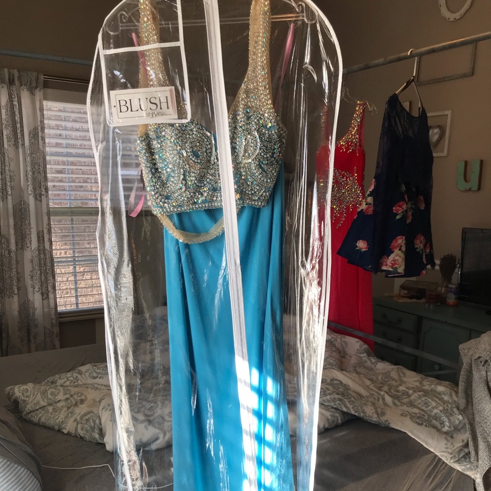 Baby Blue Blush Prom Dress   Size 2 (worn once)